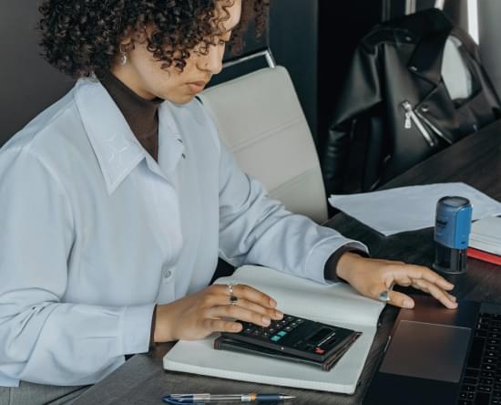 Professional tax consultant working on credit repair and financial planning Orlando